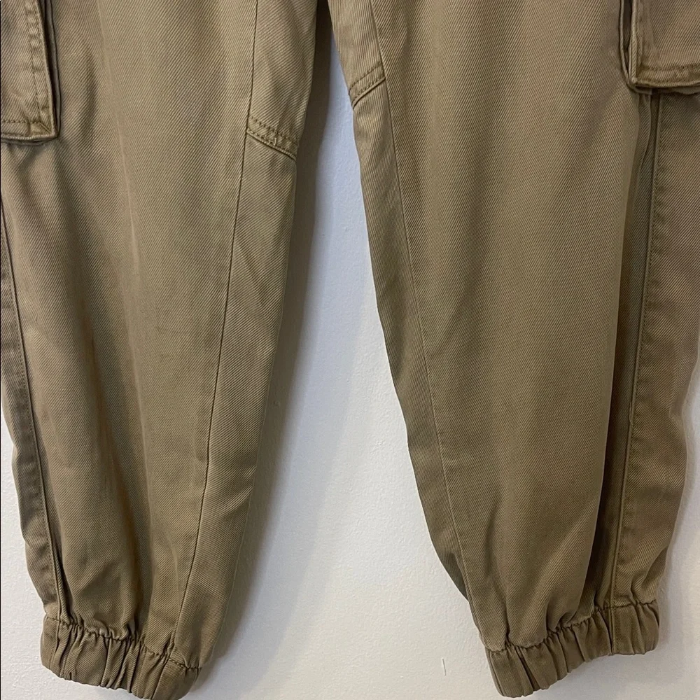 Le’AL.X Women's Tan Cargo Joggers Medium Waist 15”-17” Inseam 28” NWT - Picture 5 of 13